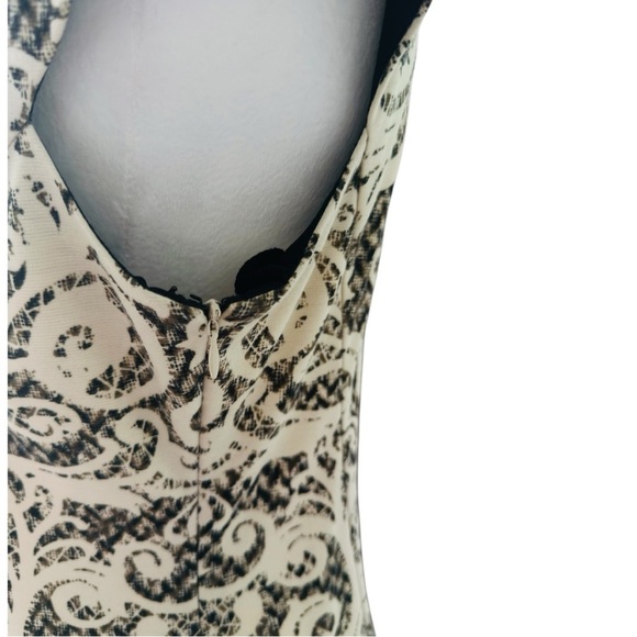 London Times Women's multi Dress
Size 10 Good condition - Picture 3 of 8